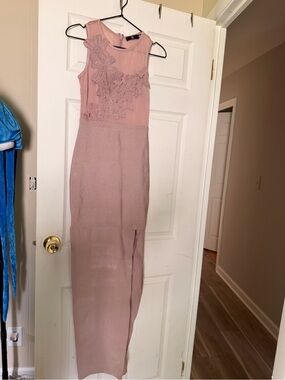 ASOS Bodycon Sleeveless Lace Appliqué Maxi Dress in Dusty Rose